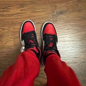 Meet your Posher, Eli